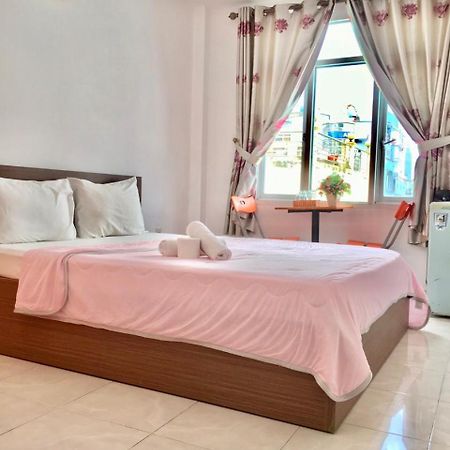 Thanhha Guesthouse At Bui Vien Walking Street Hô Chi Minh-Ville Extérieur photo