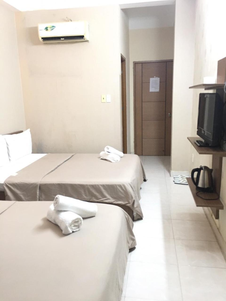 Thanhha Guesthouse At Bui Vien Walking Street Hô Chi Minh-Ville Extérieur photo