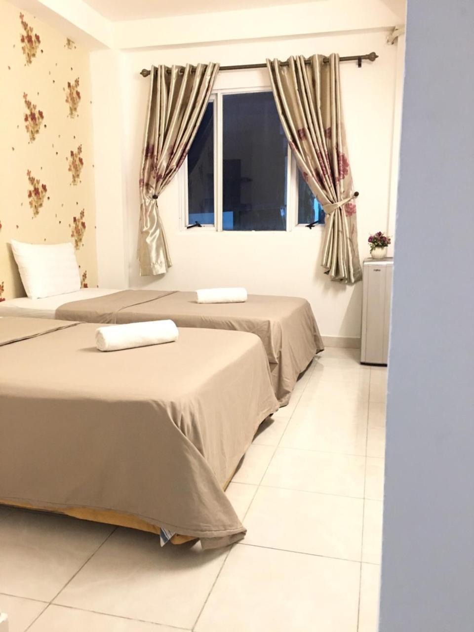Thanhha Guesthouse At Bui Vien Walking Street Hô Chi Minh-Ville Extérieur photo