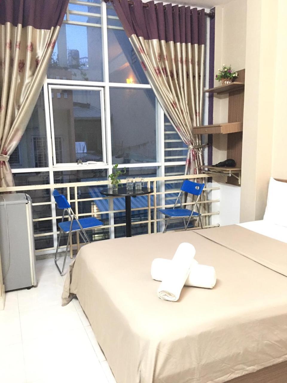 Thanhha Guesthouse At Bui Vien Walking Street Hô Chi Minh-Ville Extérieur photo